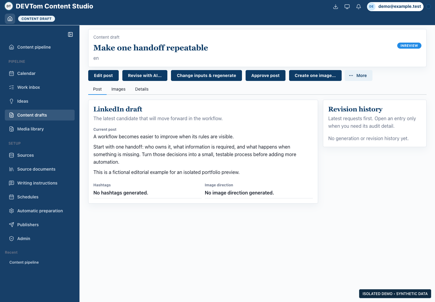 Révision éditoriale : interface réelle de l’application avec des données fictives